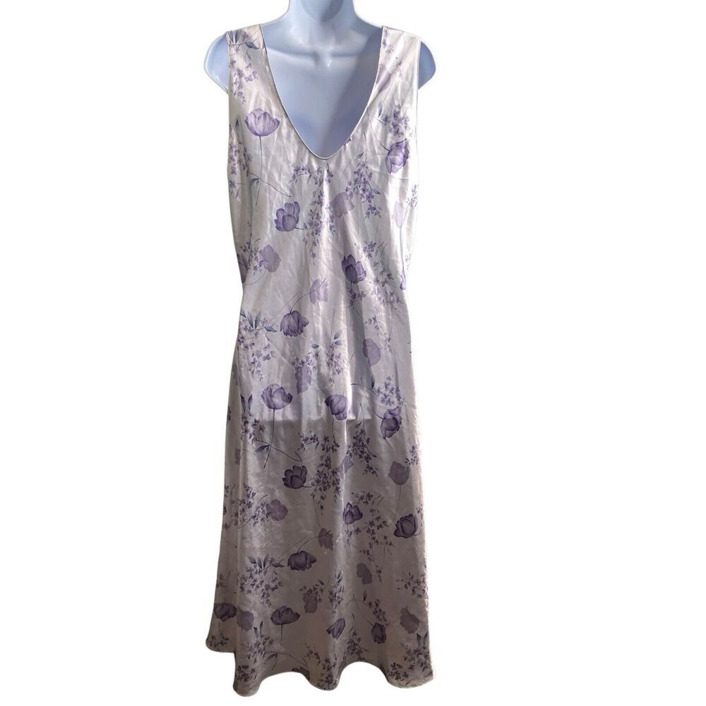 Vintage Talbot's White Purple Floral Satin Nightgown Size Petite L Dainty Demure - Picture 2 of 10